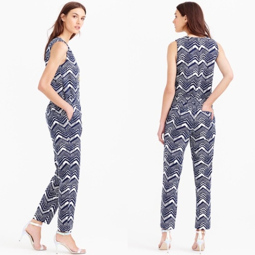 J Crew sz 4  Blue & White Chevron‎ Striped Jumpsuit Linen blend Like new